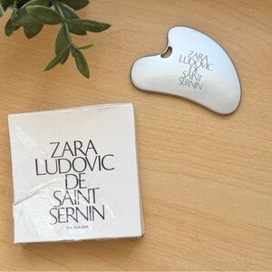 The Gua Sha ZARA x LUDOVIC DE SAINT SERNIN Metal Silver Face Massager Tool NWT